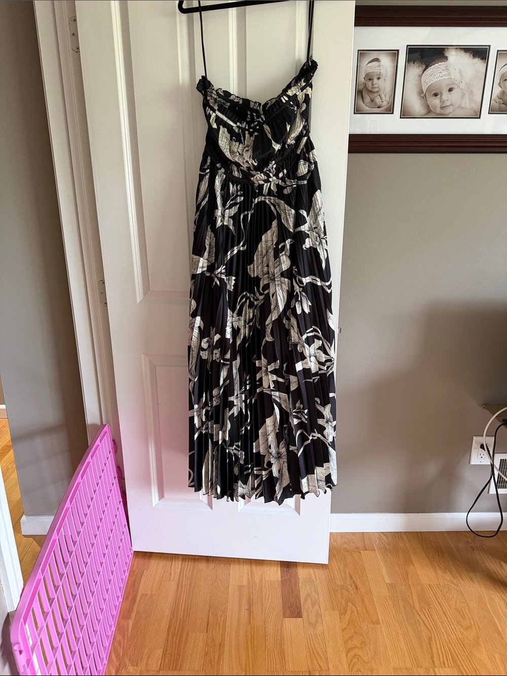 Petal & Pup Black and White Floral Pleated Maxi Dress